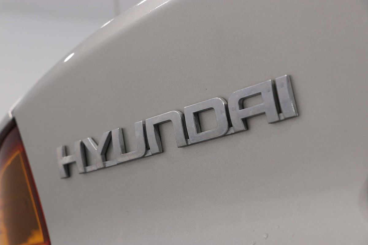 2003 Hyundai Accent GL LC