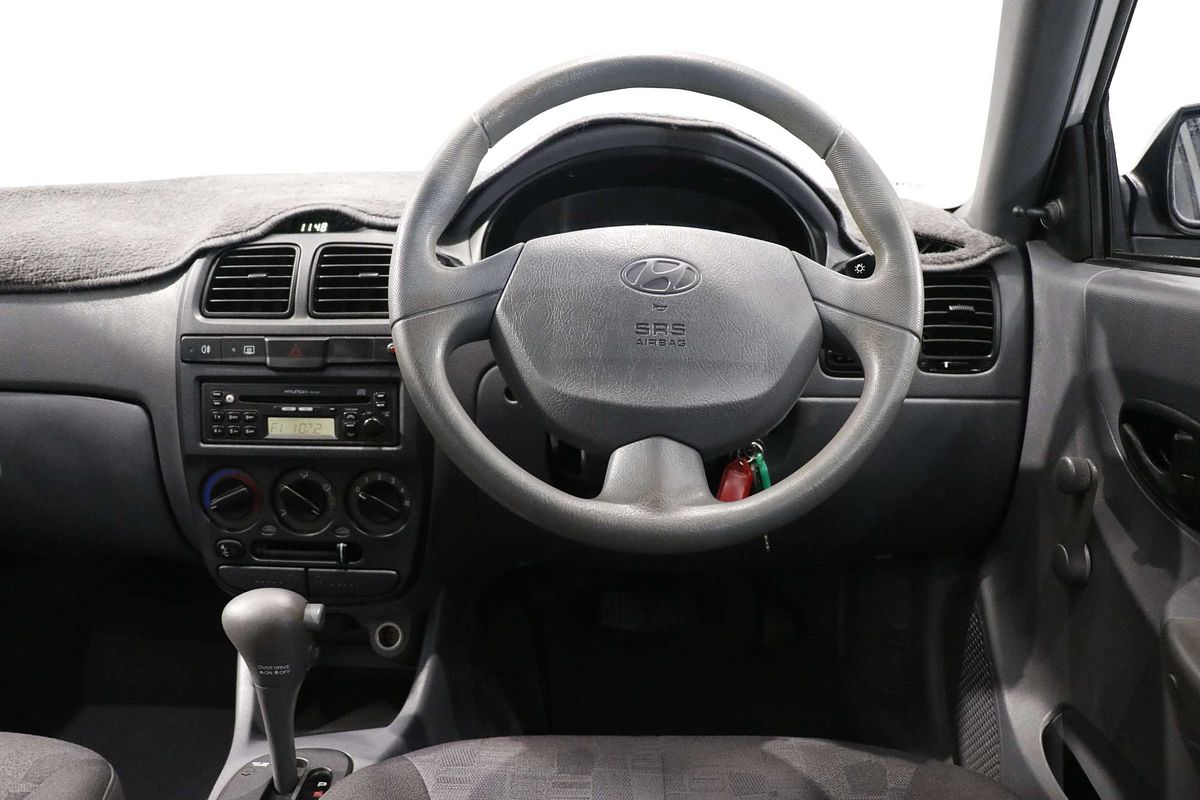 2003 Hyundai Accent GL LC