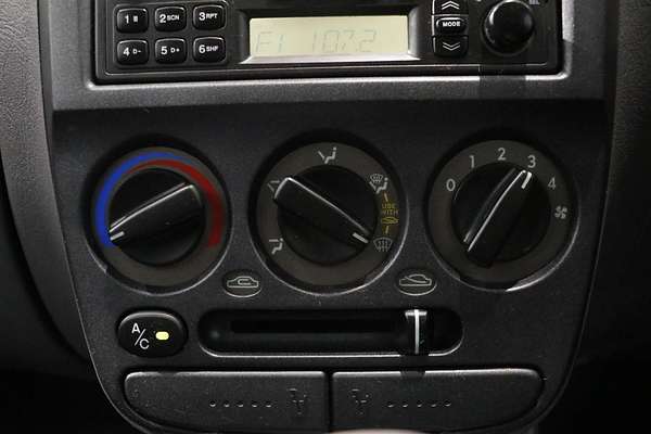 2003 Hyundai Accent GL LC