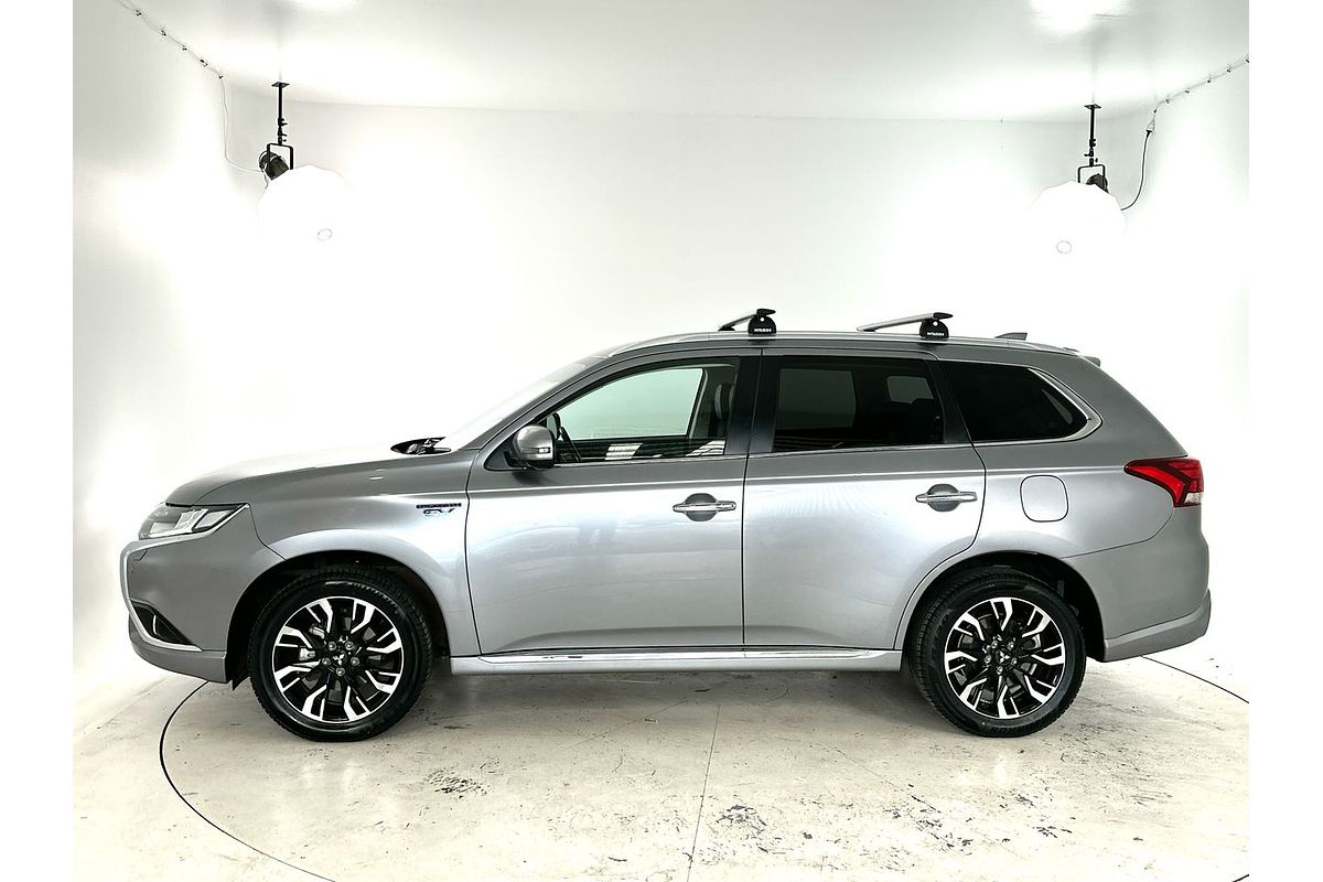 2018 Mitsubishi Outlander PHEV Exceed ZK