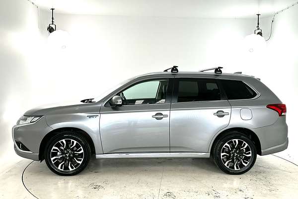 2018 Mitsubishi Outlander PHEV Exceed ZK