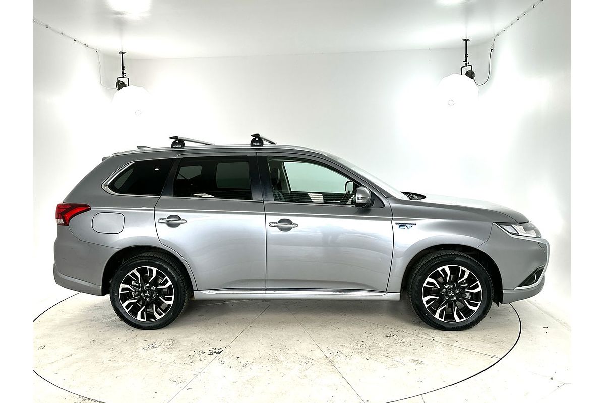 2018 Mitsubishi Outlander PHEV Exceed ZK