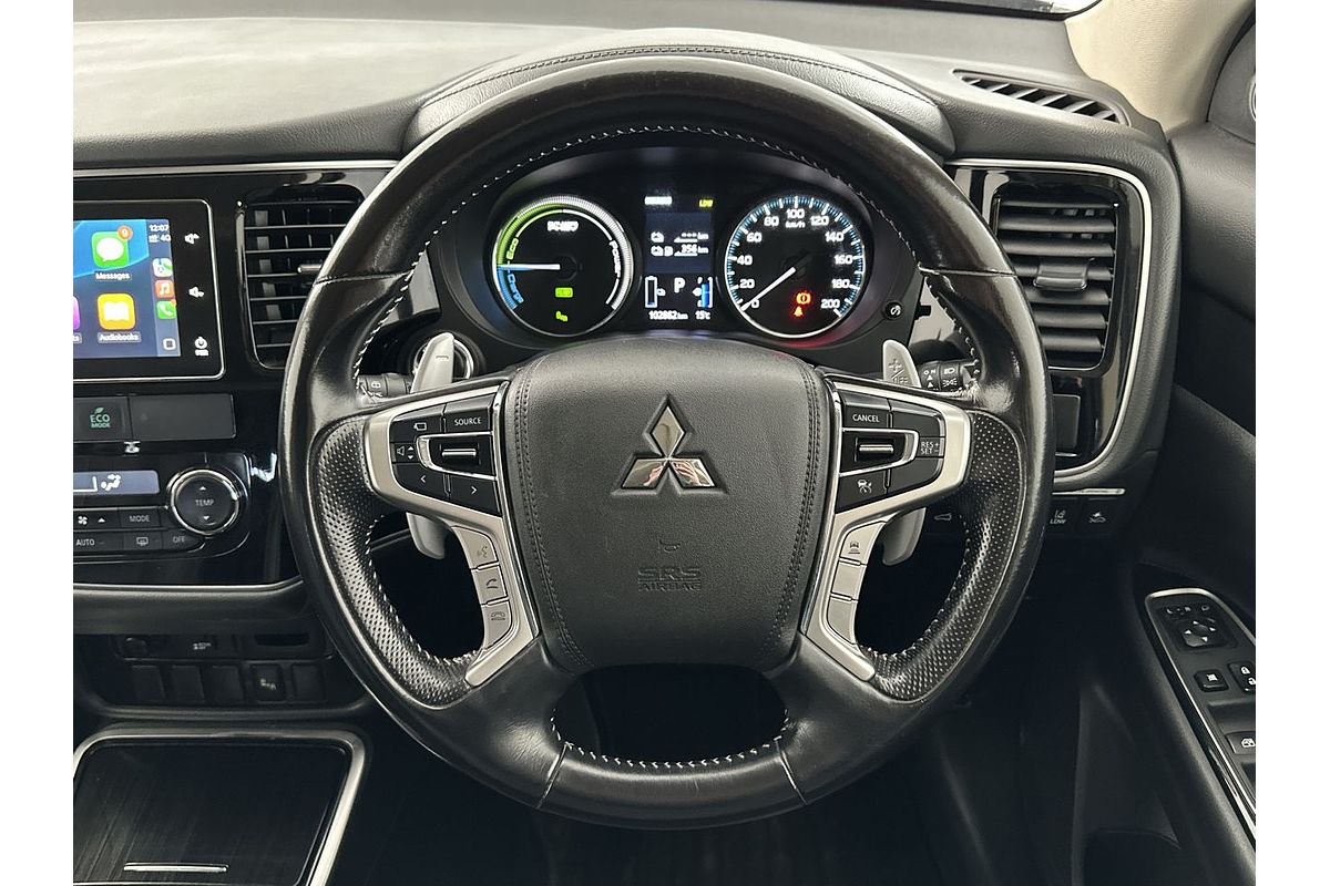 2018 Mitsubishi Outlander PHEV Exceed ZK