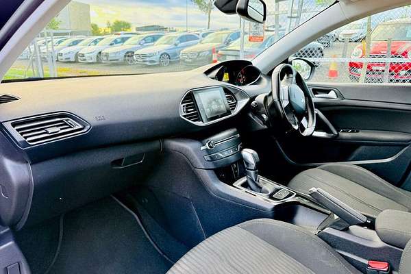 2016 Peugeot 308 Active T9