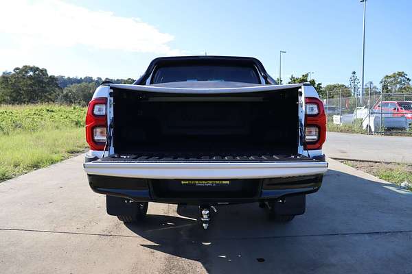 2024 Toyota Hilux SR5 GUN126R 4X4