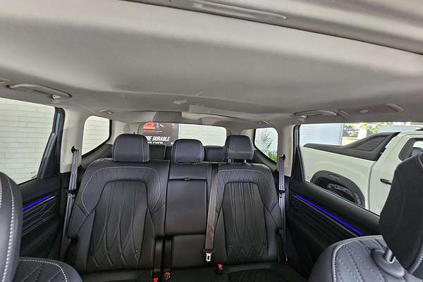 2025 LDV D90 Executive SV9A