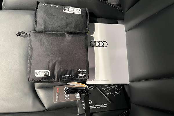 2023 Audi Q7 55 TFSI S line 4M