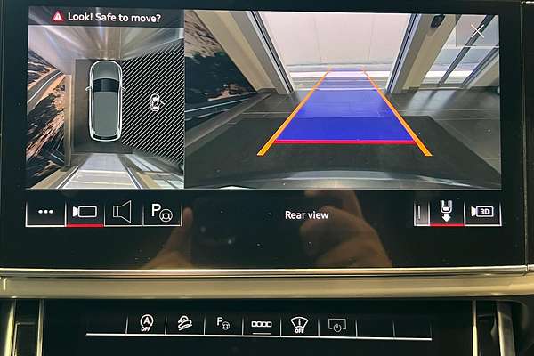 2023 Audi Q7 55 TFSI S line 4M
