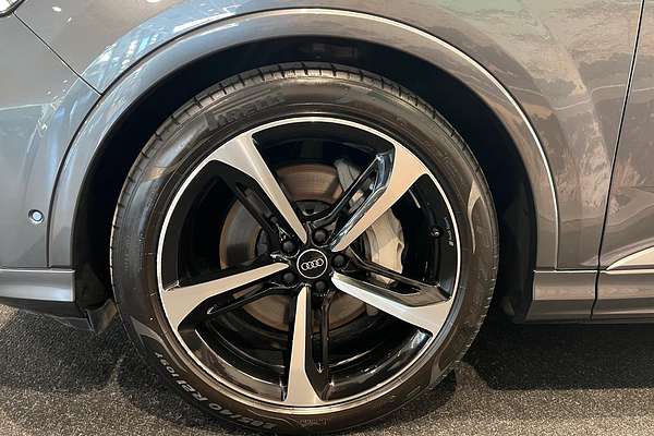 2023 Audi Q7 55 TFSI S line 4M