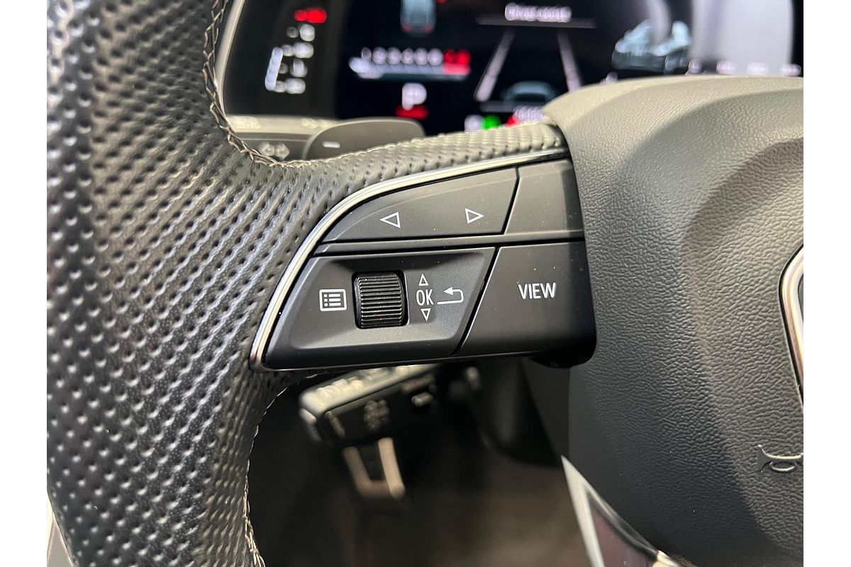 2023 Audi Q7 55 TFSI S line 4M