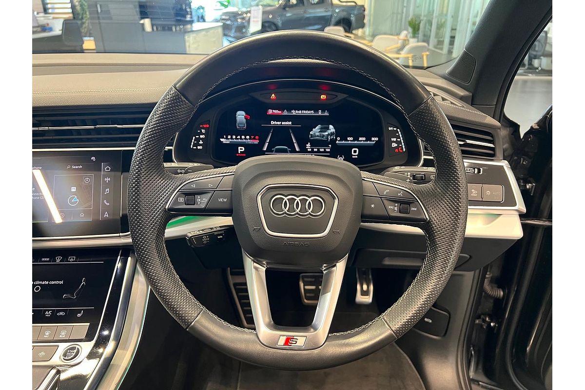 2023 Audi Q7 55 TFSI S line 4M