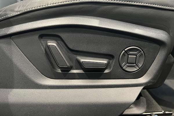 2023 Audi Q7 55 TFSI S line 4M