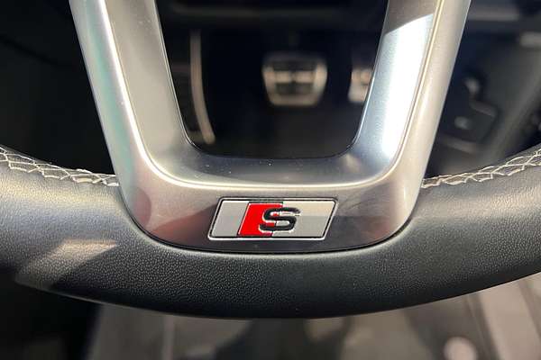 2023 Audi Q7 55 TFSI S line 4M