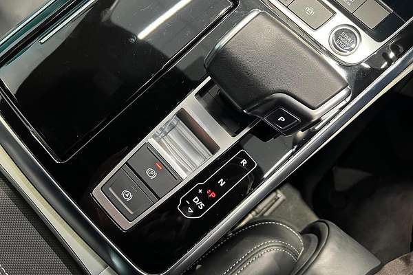 2023 Audi Q7 55 TFSI S line 4M