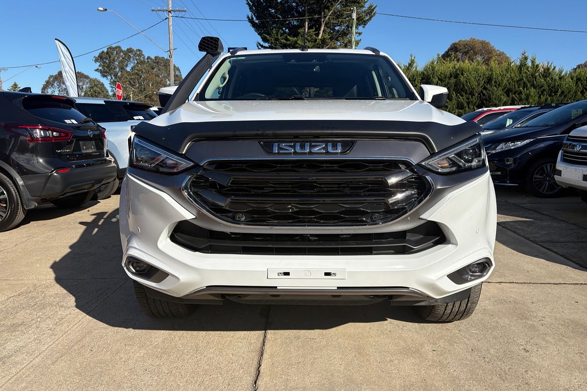 2023 Isuzu MU-X LS-T