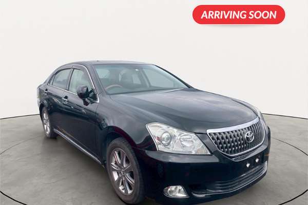 2010 Toyota Crown Majesta A-type URS206