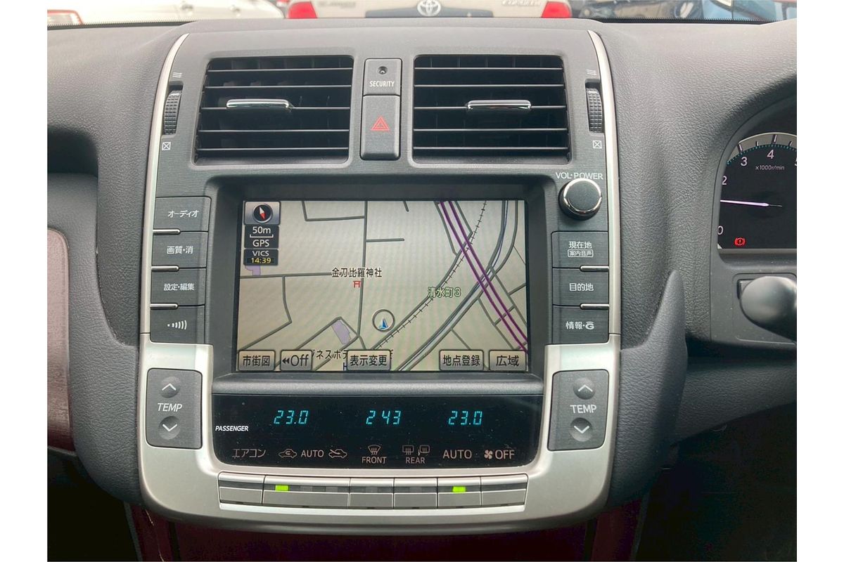 2010 Toyota Crown Majesta A-type URS206