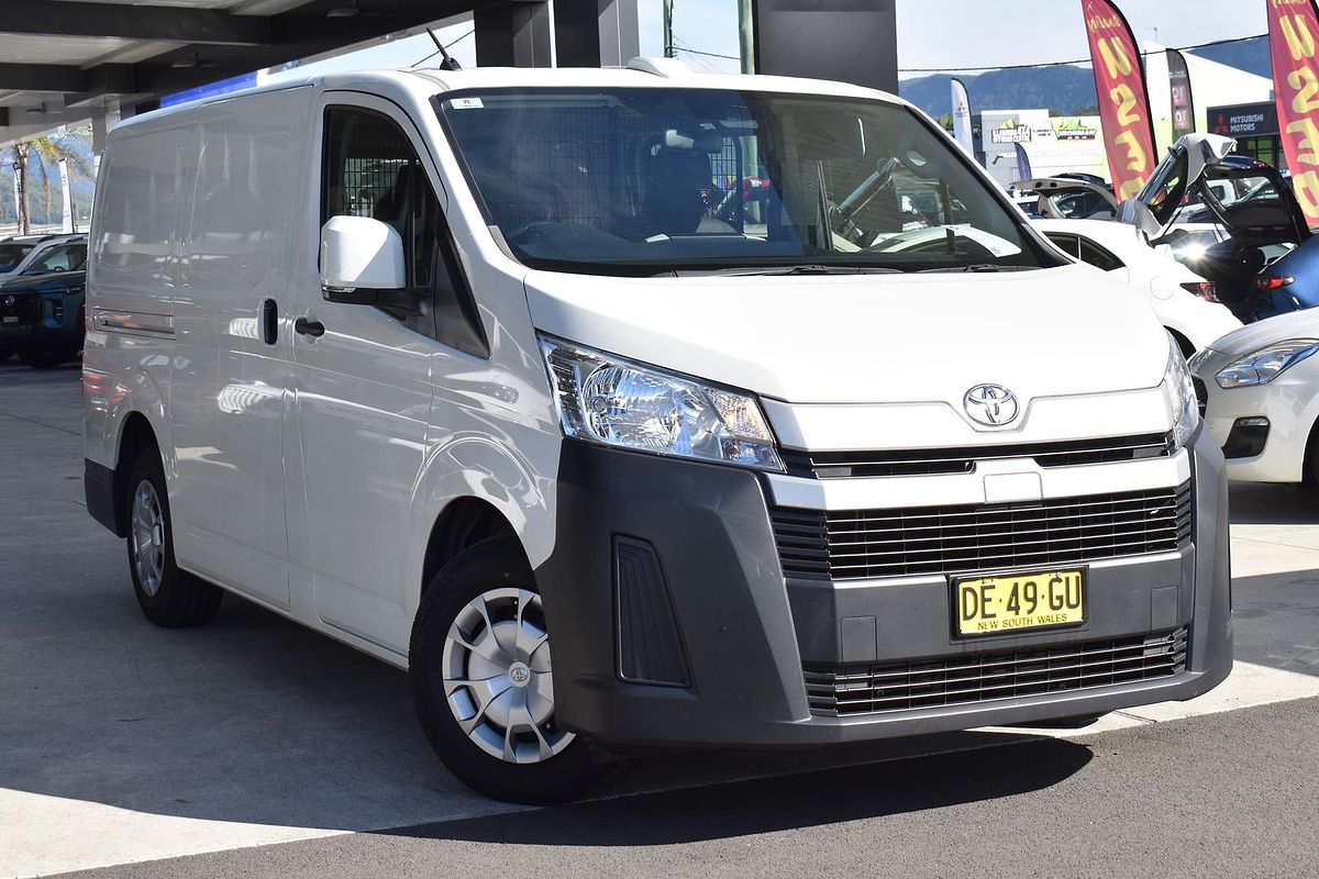 2022 Toyota Hiace GDH300R LWB