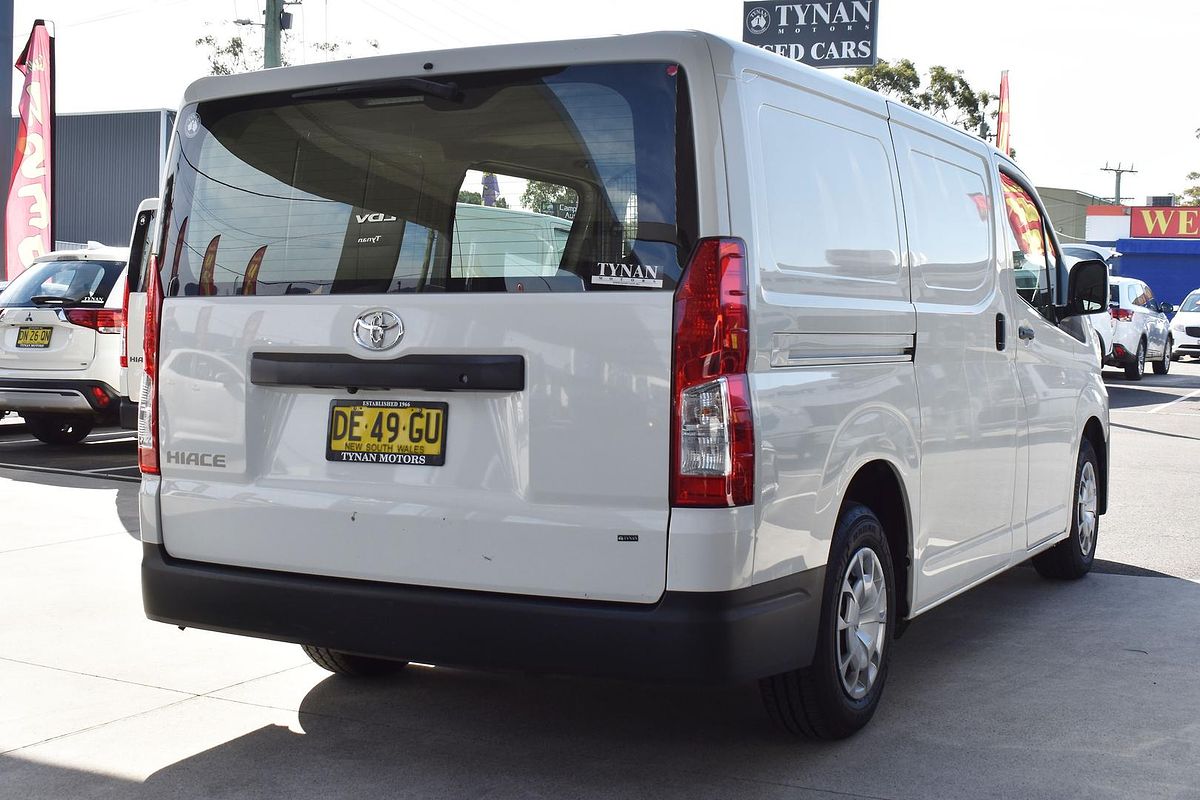 2022 Toyota Hiace GDH300R LWB