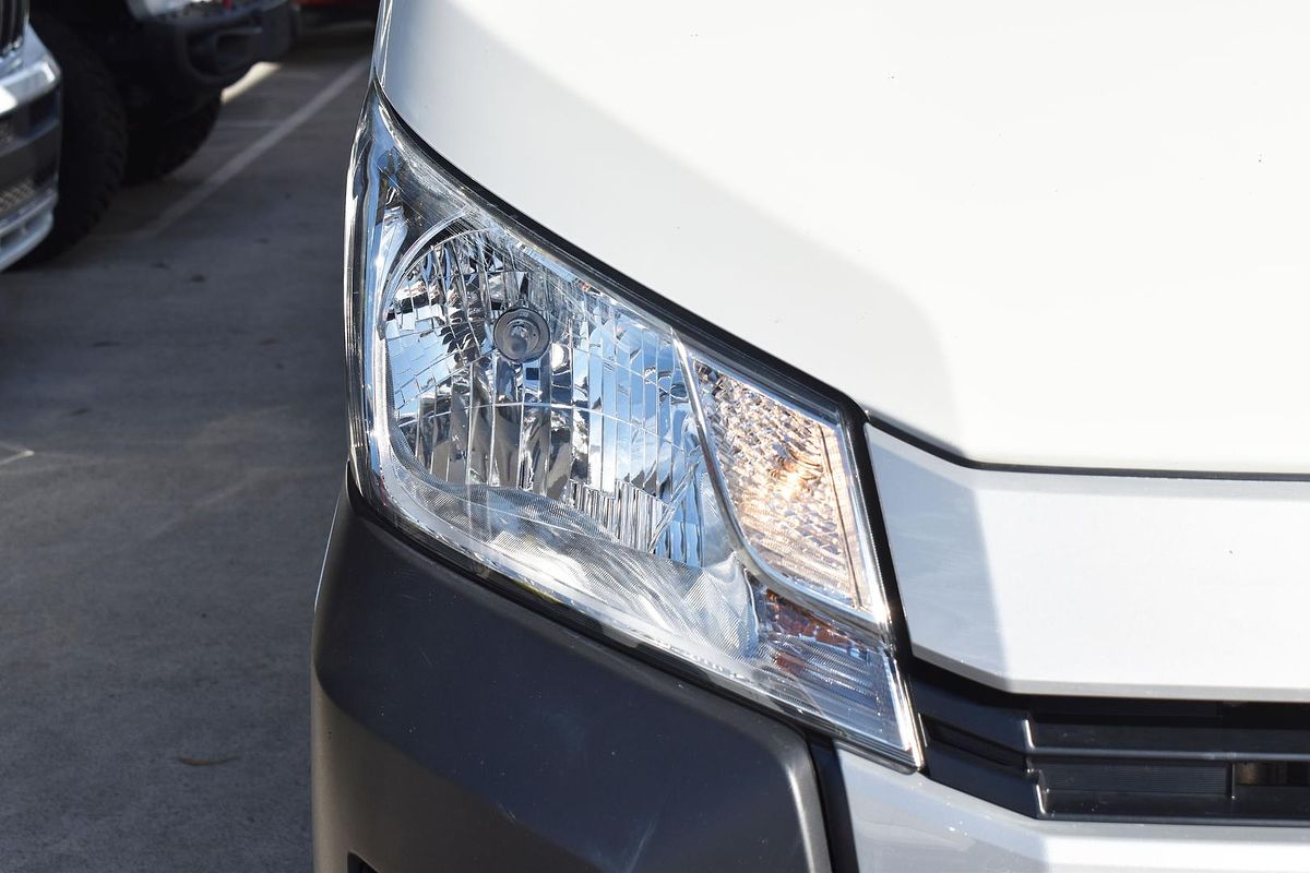 2022 Toyota Hiace GDH300R LWB