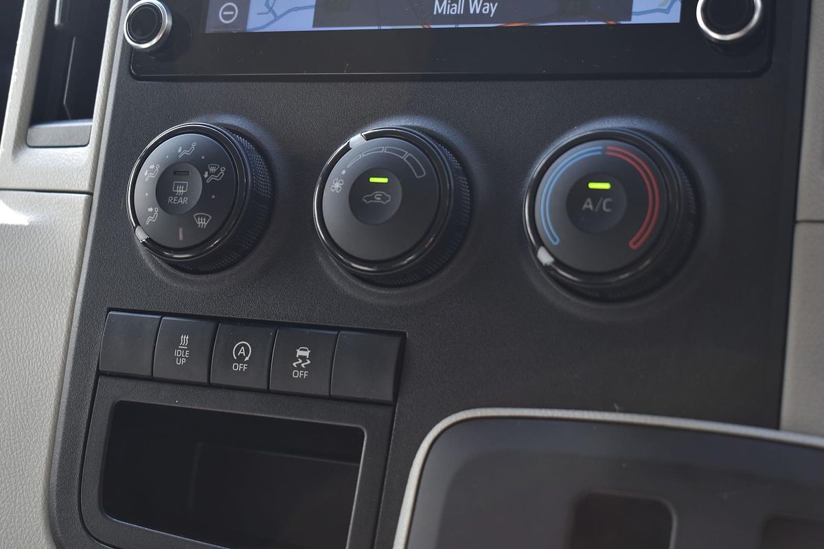 2022 Toyota Hiace GDH300R LWB