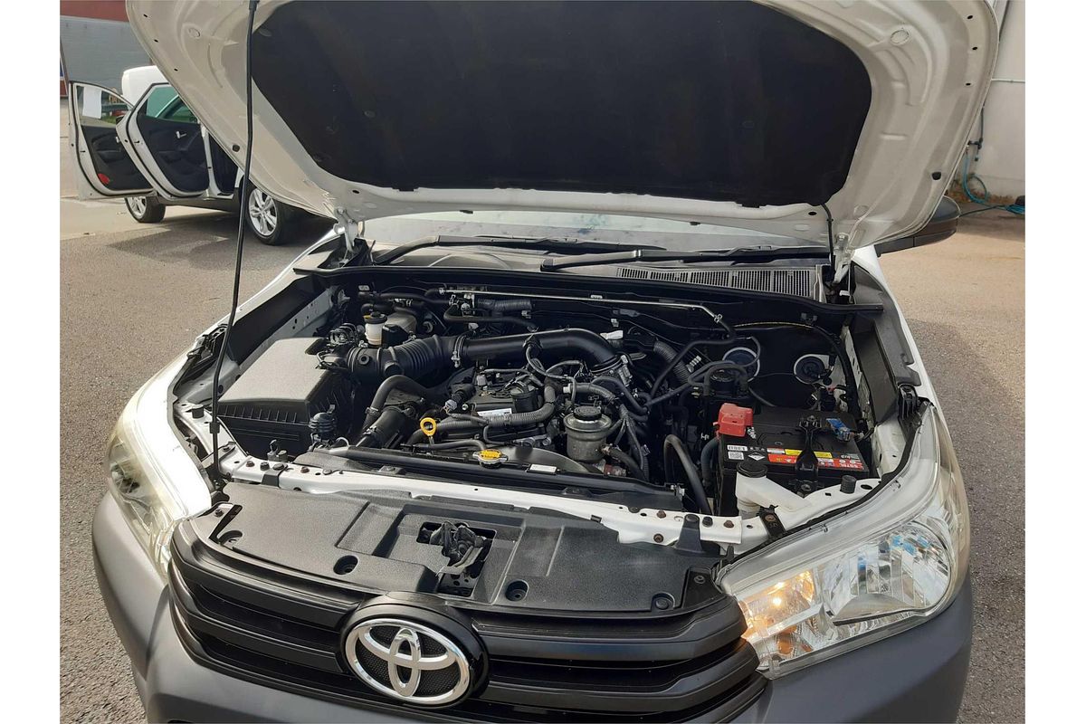 2016 Toyota HILUX WORKMATE TGN121R Rear Wheel Drive