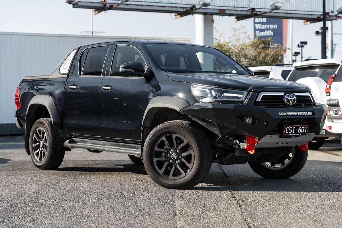 2023 Toyota Hilux 4x4