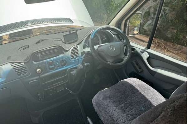 2005 Mercedes-Benz Sprinter 313CDI LWB Rear Wheel Drive