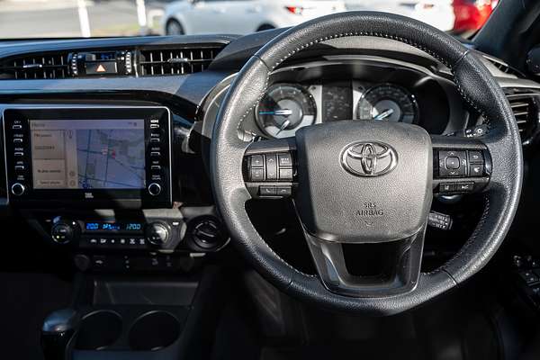2023 Toyota Hilux 4x4