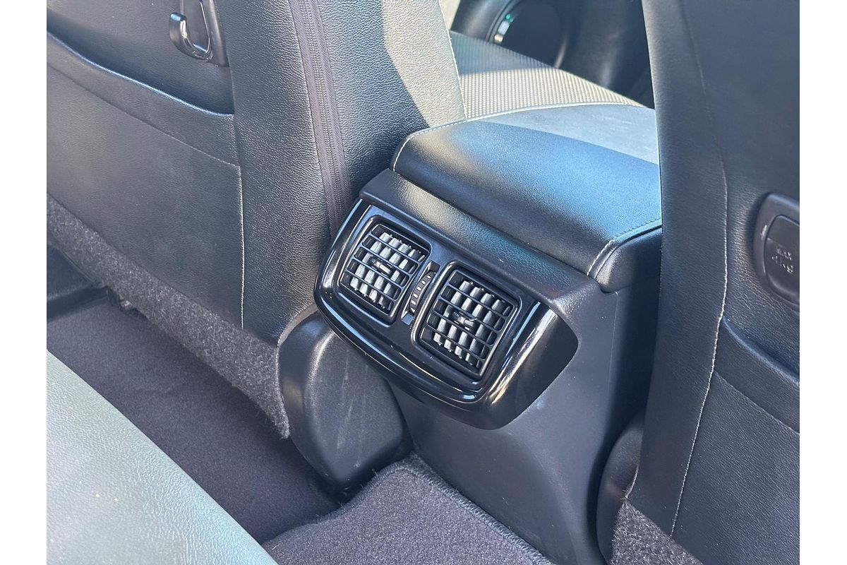 2021 Toyota Hilux Rogue GUN126R 4X4