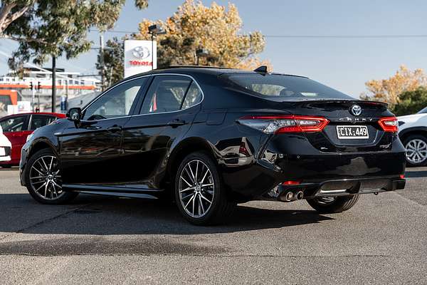 2023 Toyota Camry Hybrid