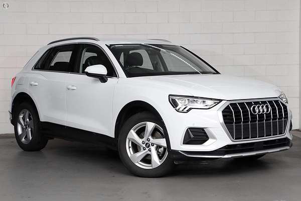 2025 Audi Q3 35 TFSI F3