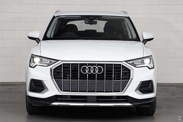2025 Audi Q3 35 TFSI F3