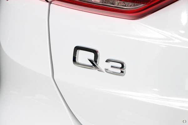 2025 Audi Q3 35 TFSI F3