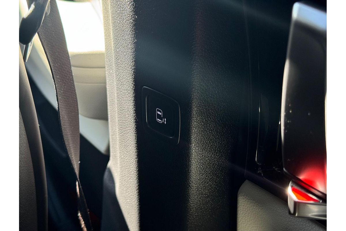 2022 Kia Carnival Platinum KA4