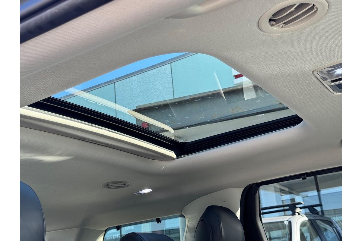 2022 Kia Carnival Platinum KA4