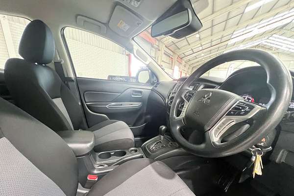 2021 Mitsubishi Triton GLX ADAS MR Rear Wheel Drive