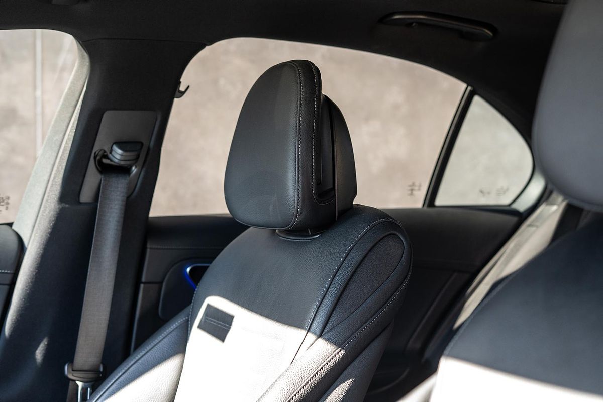 2022 Mercedes-Benz C-Class C300 W206