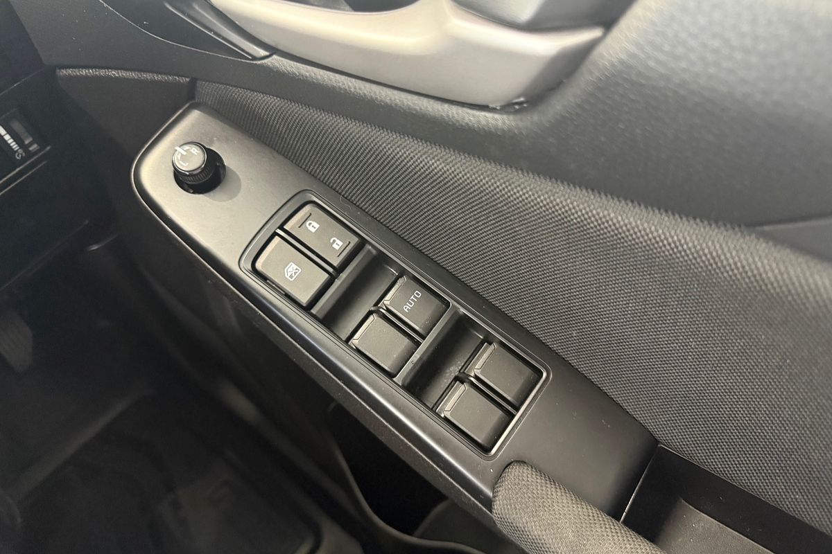 2023 Isuzu MU-X LS-M