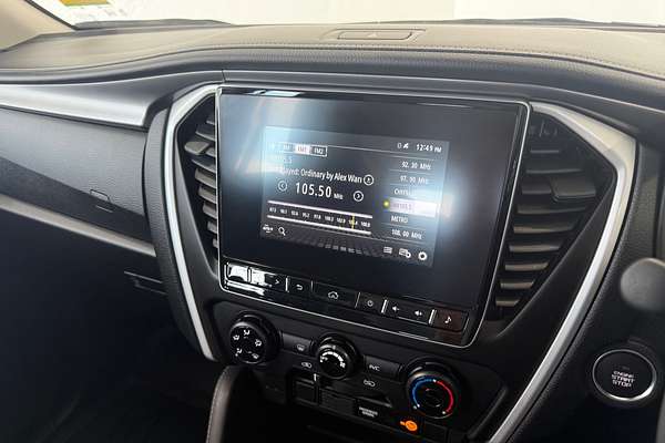 2023 Isuzu MU-X LS-M