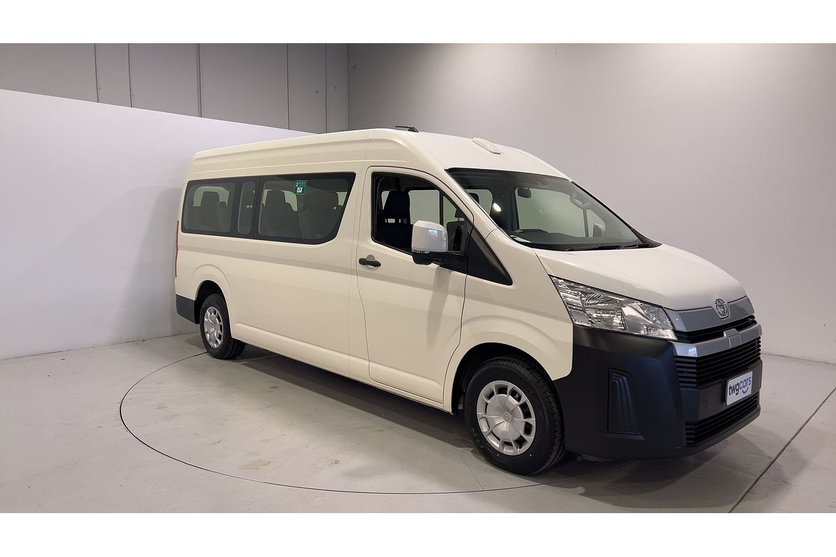 2022 Toyota Hiace Commuter GDH322R
