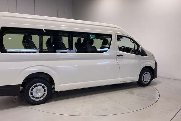 2022 Toyota Hiace Commuter GDH322R