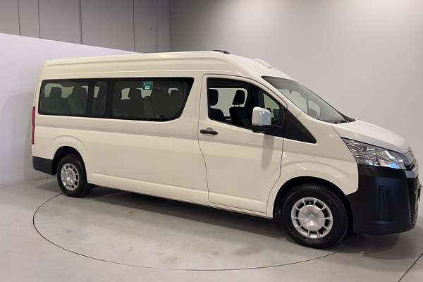 2022 Toyota Hiace Commuter GDH322R