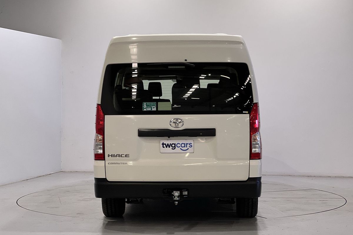 2022 Toyota Hiace Commuter GDH322R