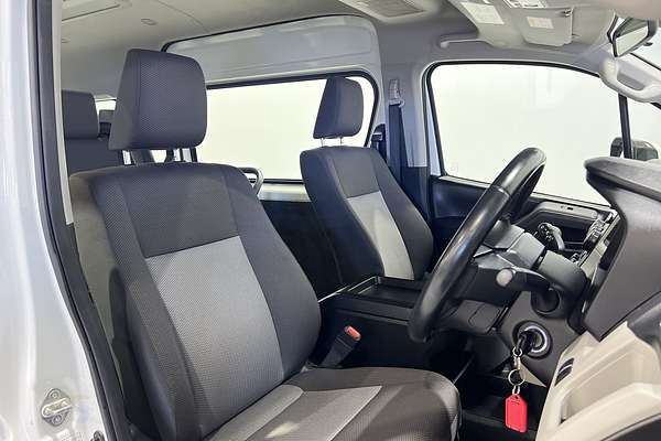 2022 Toyota Hiace Commuter GDH322R