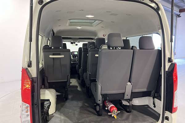 2022 Toyota Hiace Commuter GDH322R