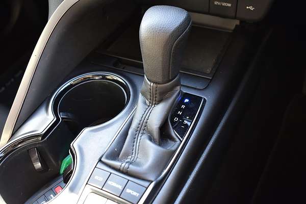 2024 Toyota Camry Ascent AXVH70R