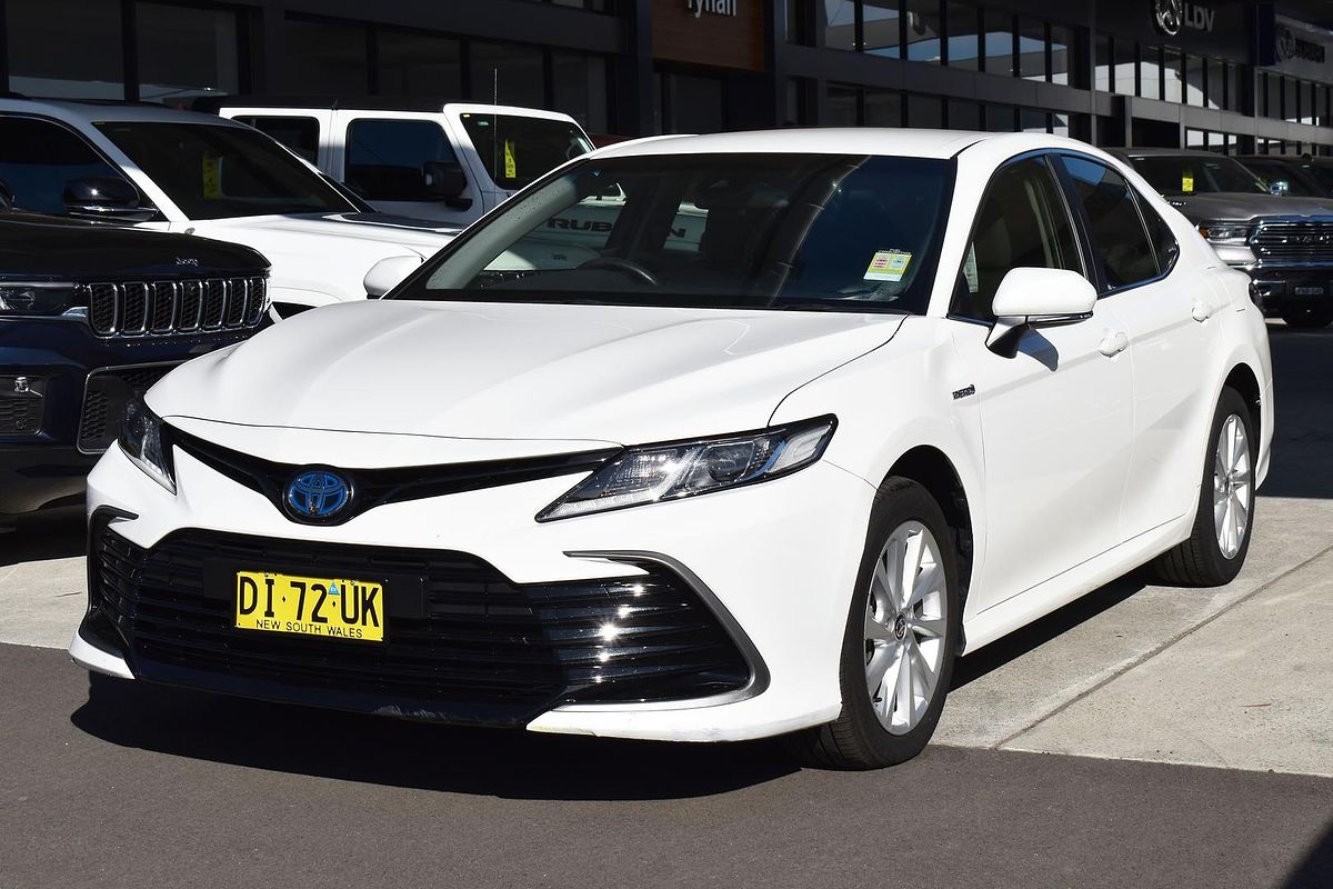 2024 Toyota Camry Ascent AXVH70R