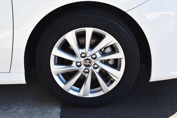 2024 Toyota Camry Ascent AXVH70R