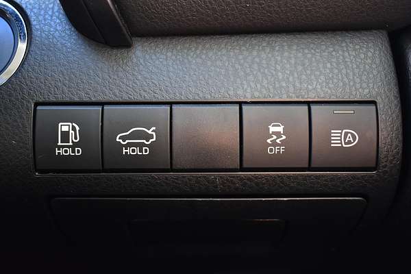2024 Toyota Camry Ascent AXVH70R